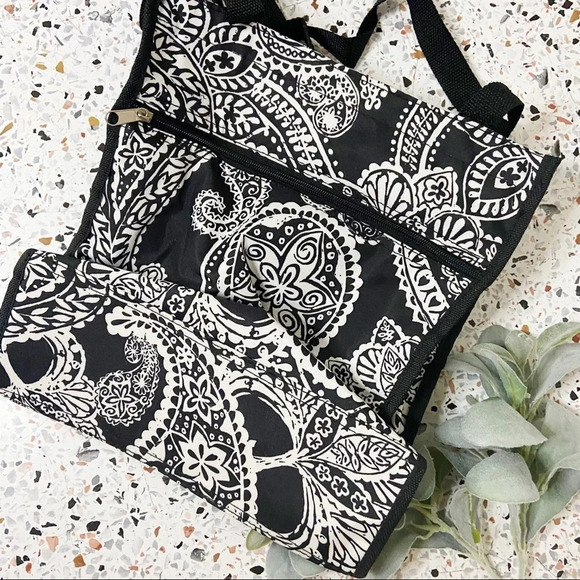 None Handbags - NWOT PAISLEY TOTE LUNCH BAG BLACK BAG ALL PURPOSE ZIPPER TOTE